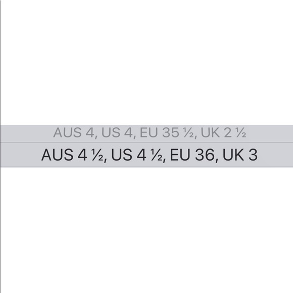 English Velvet Burlington Slippers gold Rampant Lion Embroidery crest like new - Picture 15 of 16